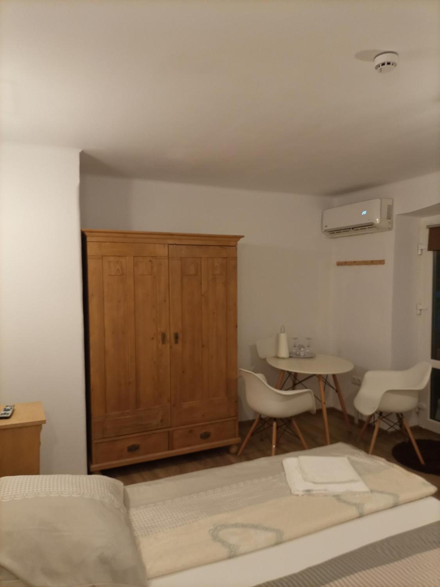 Gloria Apartments Sighişoara Zimmer foto